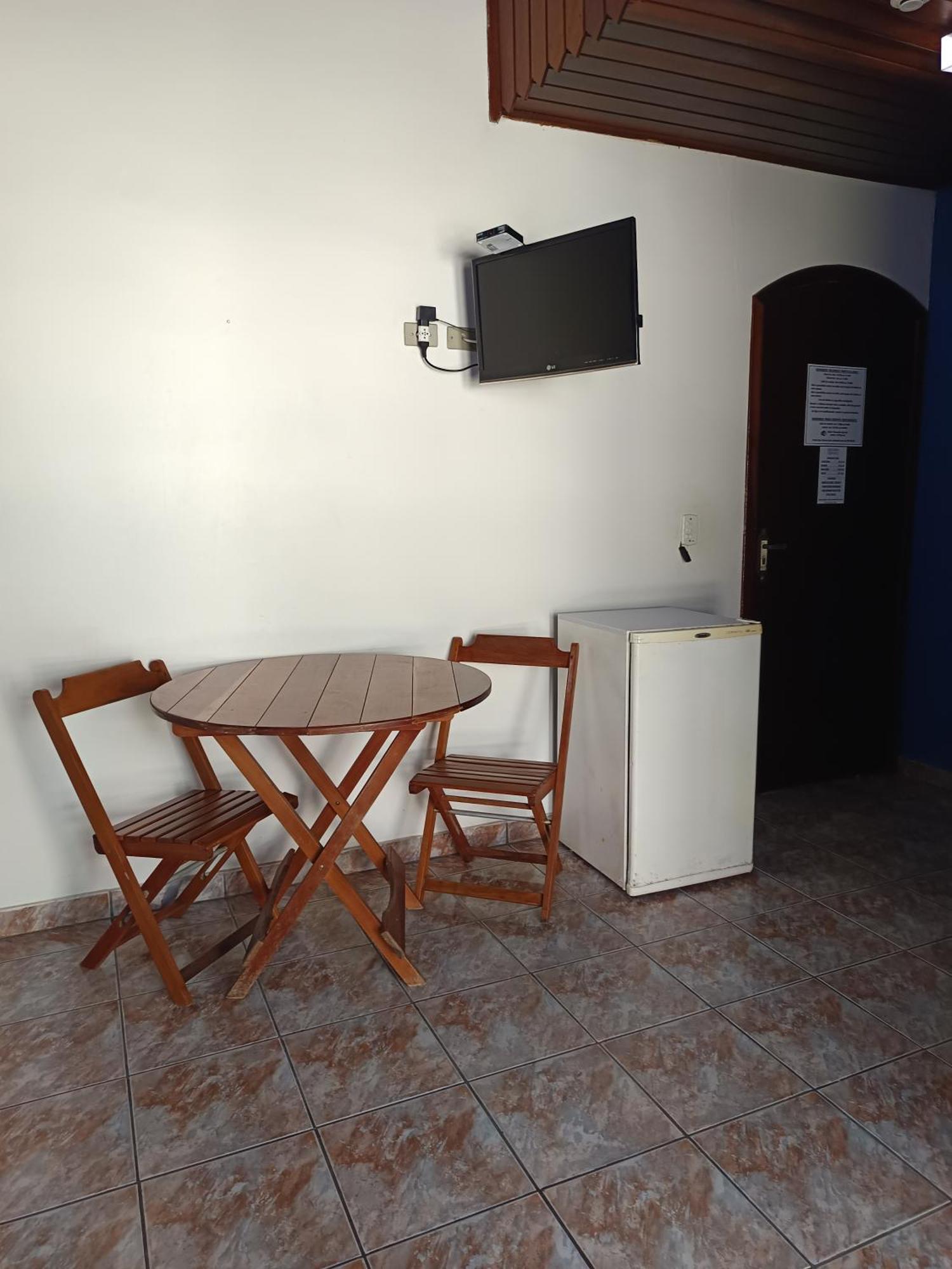 Aquaria Inn 2*